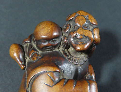 根付 販売・江戸時代 木彫り 韃靼人   骨董品買取日本全国対応