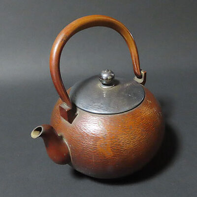 石川県加賀市のお客様より茶道具宅配買取で煎茶道具の銀瓶を買取ました