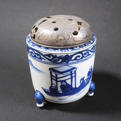 東京新宿区のお客様より三浦竹泉買取で古陶器の香炉を買取ました