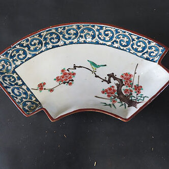 三重県津市のお客様より骨董品出張買取で陶芸作品の九谷焼を買取ました