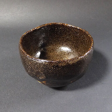神奈川県平塚市のお客様より茶道具宅配買取で黒楽茶碗の茶碗を買取ました