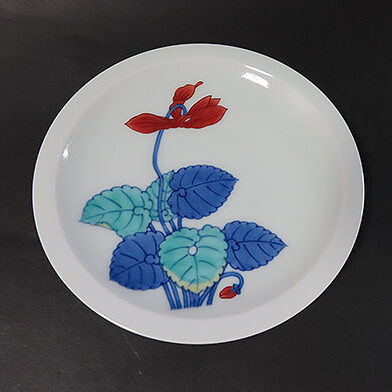 岐阜県のお客様より骨董品宅配買取で今泉今右衛門の陶芸作品を買取ました