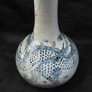 愛媛県のお客様より陶芸作品の香合を買取ました