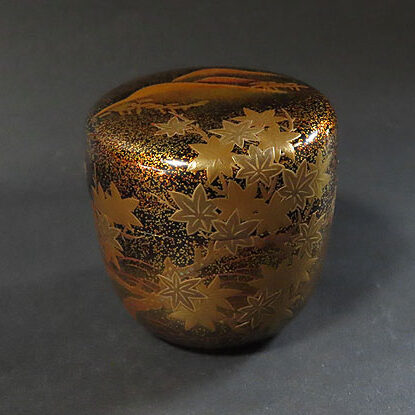 神奈川県のお客様より煎茶道具に使う蒔絵の棗を買取ました