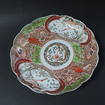 山口県下関市のお客様より骨董品宅配買取で伊万里焼の陶芸作品を買取ました