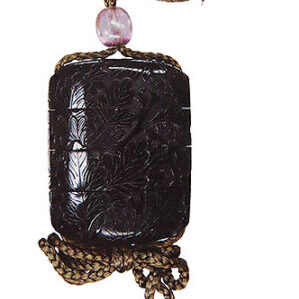 大阪のお客様より骨董品出張買取で印籠を買取ました