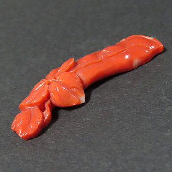 岡山県美作市のお客様より骨董品宅配買取で珊瑚の工芸品を買取ました