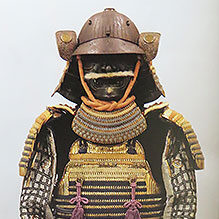 愛媛県のお客様より骨董品出張買取で甲冑の鎧兜を買取ました