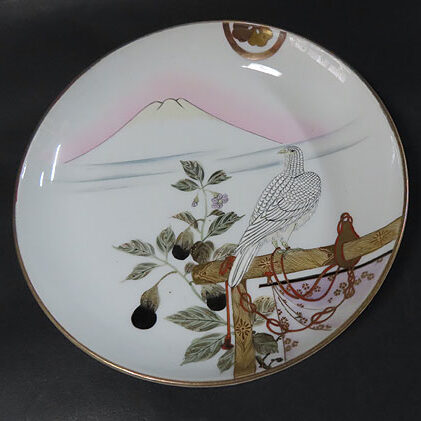 広島県の客様より九谷焼の陶芸作品を買取ました