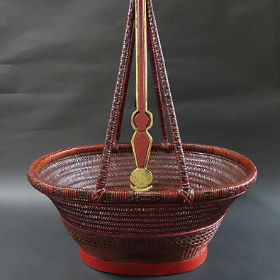 山形県のお客様より中国美術の竹籠を買取ました