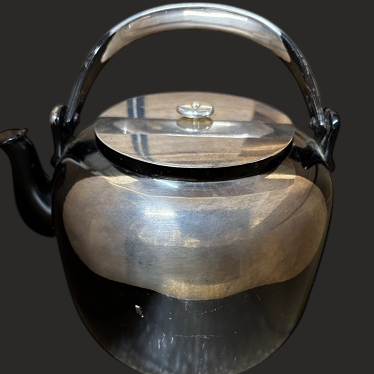 長野県のお客様より茶道具買取でお茶道具で使う銀瓶を買取ました