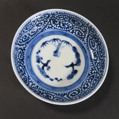 愛知県のお客様より骨董品買取で伊万里焼の陶芸作品を買取ました