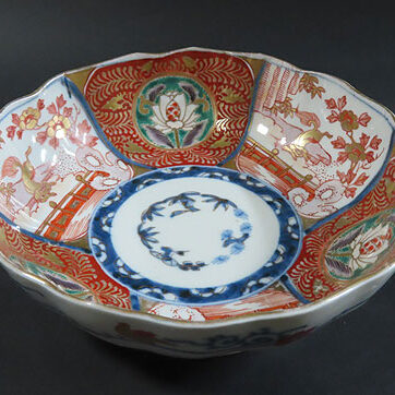 北海道のお客様より骨董品買取で伊万里焼を買取ました