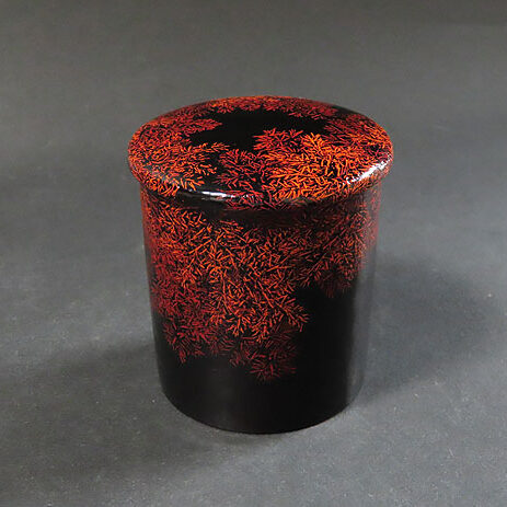 山梨県のお客様より漆芸作品の棗を買取ました