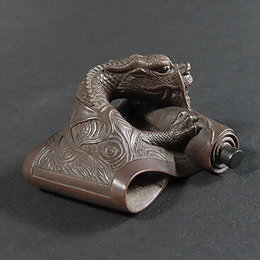 鳥取県のお客様より骨董品買取で根付を買取ました