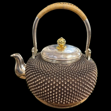 石川県のお客様より茶道具買取で銀瓶を買取ました