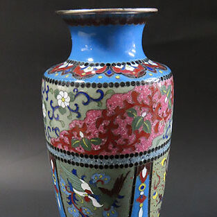 骨董品出張買取で七宝焼の花瓶を買取ました