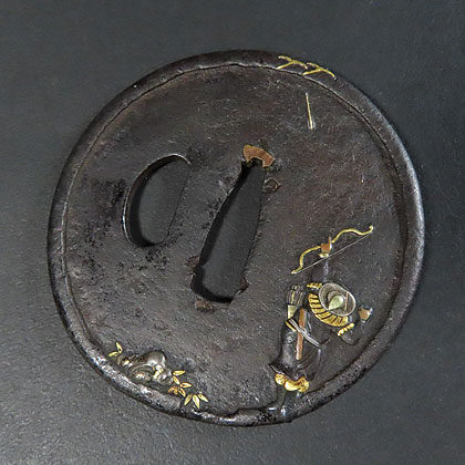 岩手県のお客様より骨董品買取で刀装具の鍔を買取ました